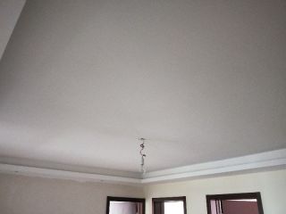 墙、顶面乳胶漆及墙纸铺贴