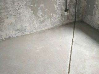水、电管开槽施作
