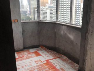 地砖铺贴及地面找平施作
