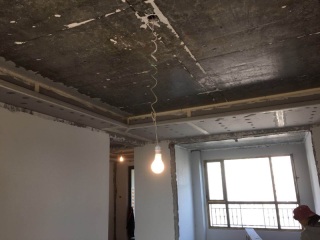 墙、顶面腻子批嵌