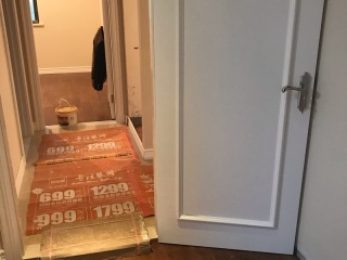 套装门、踢脚线安装