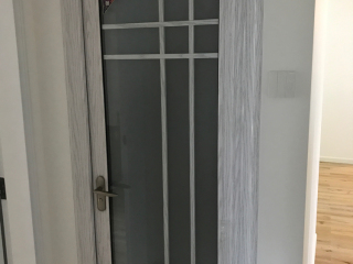 成品门及墙纸铺贴