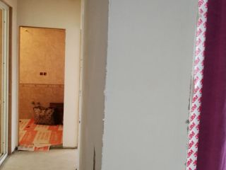 墙、顶面腻子批嵌