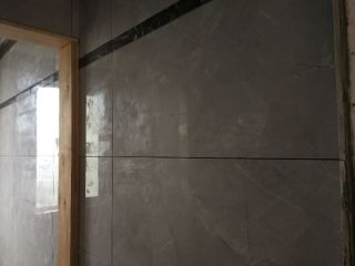 厨房、卫生间墙砖施作