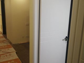 成品门及墙纸铺贴