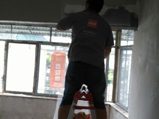 墙、顶面腻子批嵌