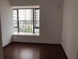 实木复合地板铺设