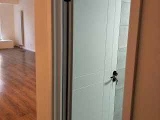 成品门及墙纸铺贴