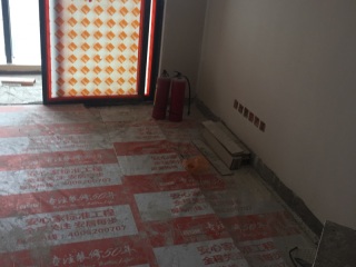 成品门及墙纸铺贴