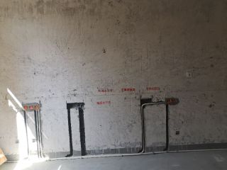 强、弱电路穿线施作