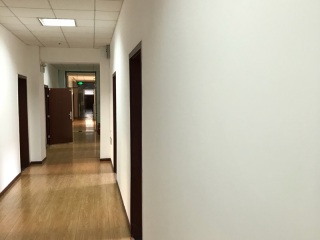 厨房、卫生间墙砖施作