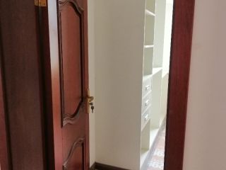 成品门及墙纸铺贴