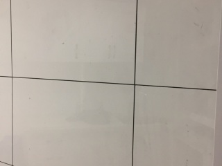 厨房、卫生间墙砖施作
