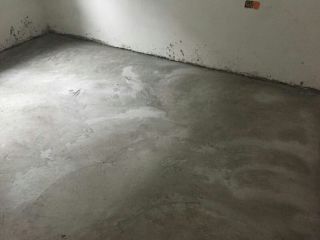 地砖铺贴及地面找平施作