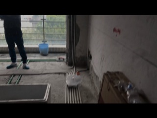 水、电管开槽施作