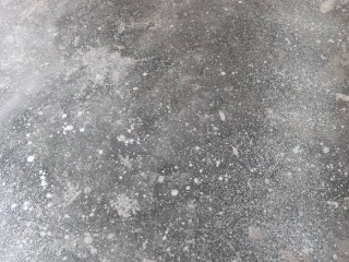地砖铺贴及地面找平施作