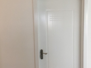 成品门及墙纸铺贴