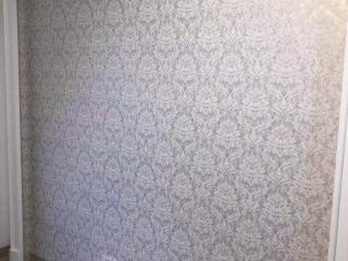 墙、顶面乳胶漆及墙纸铺贴