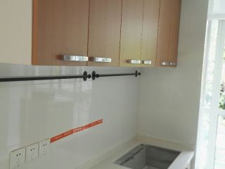 集成吊顶及橱柜柜体安装