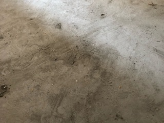 地砖铺贴及地面找平施作