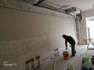 墙、顶面腻子批嵌