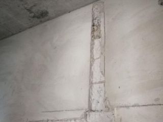 水、电管开槽施作