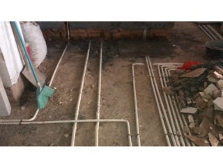 强、弱电路穿线施作