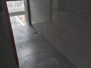 厅房间阳台等地砖铺贴
