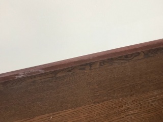 套装门、踢脚线安装
