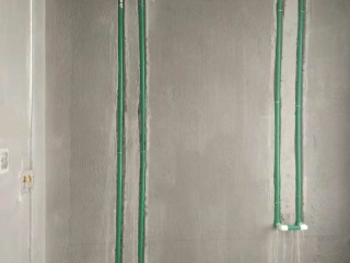 水、电管开槽施作