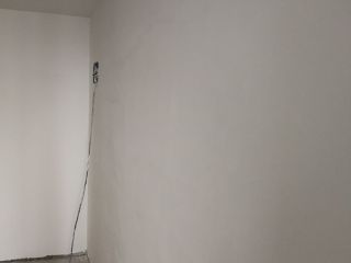 墙、顶面腻子批嵌