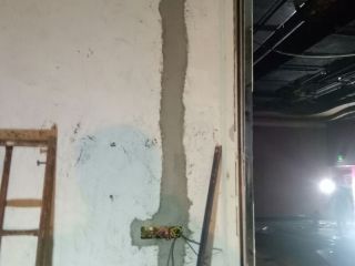 水、电管开槽施作