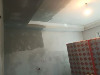 石膏板吊顶施作