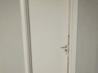 成品门及墙纸铺贴