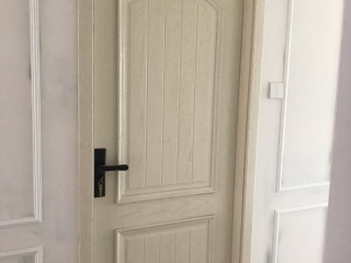 成品门及墙纸铺贴