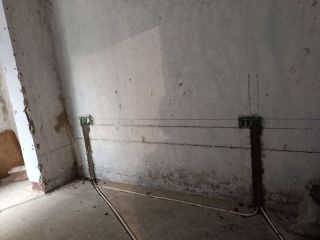 强、弱电路穿线施作