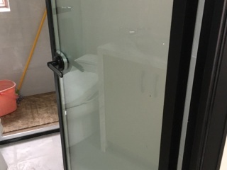 成品门及墙纸铺贴