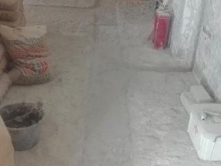 水、电管开槽施作