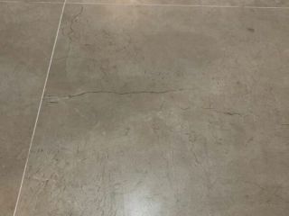 地砖铺贴及地面找平施作