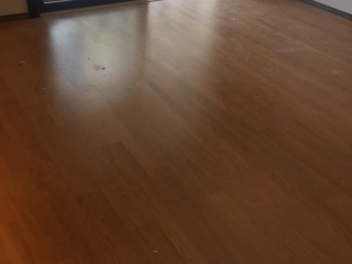 实木复合地板铺设