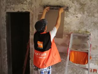 墙、顶面腻子批嵌