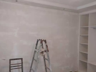 墙、顶面腻子批嵌