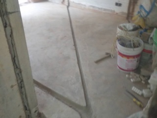 水、电管开槽施作