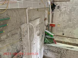 水、电管开槽施作