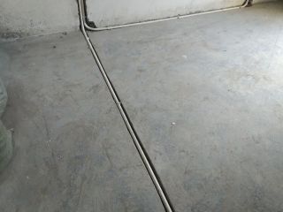 强、弱电路穿线施作