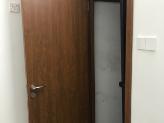 成品门及墙纸铺贴