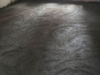 地砖铺贴及地面找平施作