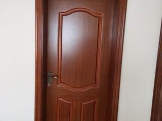 成品门及墙纸铺贴