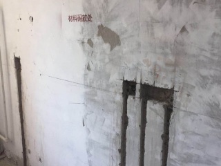 水、电管开槽施作