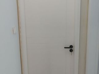成品门及墙纸铺贴